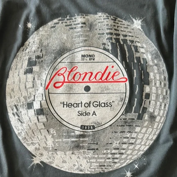 Anthropologie LetLuv Blondie Heart of Glass Graphic Tee Size Medium - Picture 2 of 7